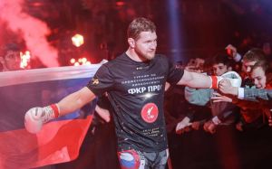 "Дві акули в одній вазі". Шара Буллет про потенційний кікбоксерський поєдинок Мінєєва з Муртазаєвим