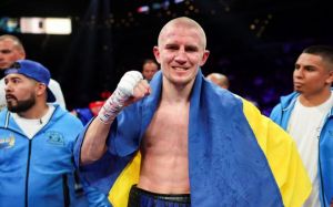 Сергій Богачук назвав трійку найкращих боксерів першої середньої ваги