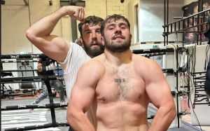 Девід Аллен: "У Фішера всього 12 боїв в аматорах, як він може бути хорошим боксером?"