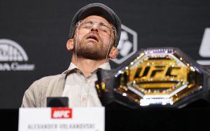 Алекс Волкановскі відреагував на перемогу Євлоєва над Мерфі
