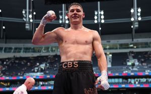 Кріс Біллам-Сміт підписав контракт із Zuffa Boxing