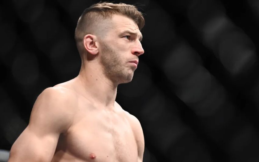 Ден Хукер вибув з бою проти Боббі Гріна на UFC on ESPN 52