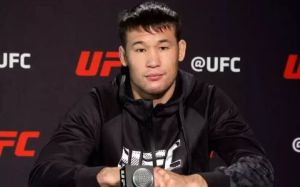 Рахмонов дав пораду Алмабаєву перед дебютом у UFC