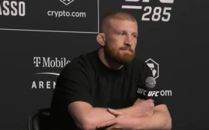 Бо Нікал - про Джона Джонса: "Бути в одному карді з ним - велика честь"