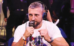 Карл Фроч поставив хрест на кар'єрі Джошуа: "Він уже все"