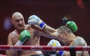Промоутер не сумнівається в перемозі Тайсона Ф'юрі в реванші з Олександром Усиком: "А поки нехай хлопець розважається"