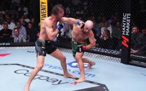 Алекс Волкановскі впевнено пройшов Дієго Лопеса в реванші на UFC 325