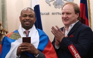Рой Джонс став на захист росіян після виключення з рейтингів WBC: "Нам не слід змішувати політику і спорт"