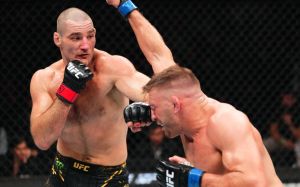 Відео бою Дрікус дю Плессі - Шон Стрікленд UFC 297