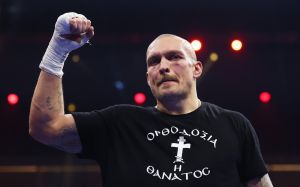 Олександр Усик назвав усіх трьох суперників, з якими планує побитися до завершення кар'єри