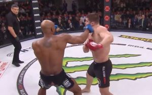 Відео бою Валентин Молдавський - Лінтон Васселл Bellator 292