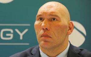 Микола Валуєв, який отримав повістку, звернувся до лікарні зі скаргами на кульгавість