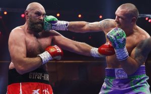 Леннокс Льюїс відреагував на перемогу Усика в реванші з Ф'юрі