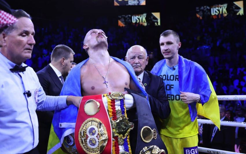 Усик відмовиться від титулу IBF заради бою з Ф'юрі? Роз'яснення відомого інсайдера