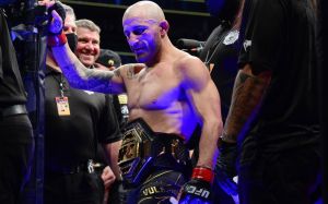 Рейтинг бійців UFC за жовтень 2021 року