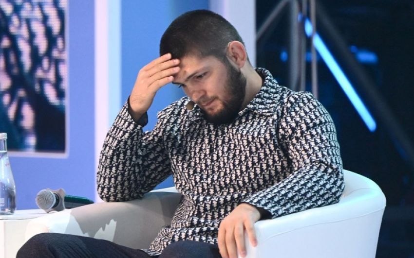 ФНС прокоментувала інформацію про арешт рахунків Хабіба Нурмагомедова