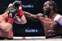 Олександр Усик відреагував на перемогу Кроуфорда над Канело