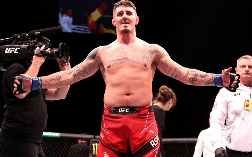 Аспіналл вказав на головний недолік Павловича перед їхнім боєм на UFC 295