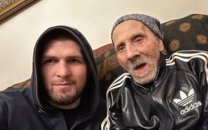 Хабіб Нурмагомедов зустрівся в Єгипті з батьком свого менеджера