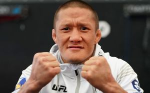 Жалгас Жумагулов залишається в UFC