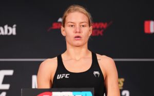 Дудакова розповіла, коли може провести наступний бій у UFC