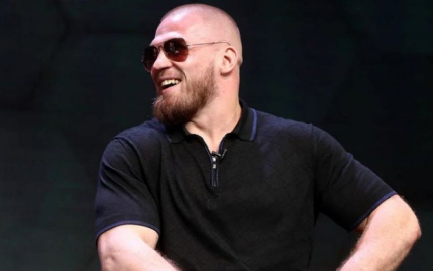 "Братуха, це Gucci!". Топовий боєць UFC увігнав у фарбу Артема Резнікова