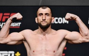Саліхов не проміняє UFC на голі кулаки