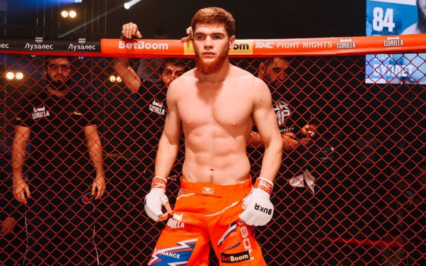 Шара Буллет підписав контракт з UFC