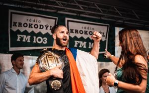 Хамзат Чимаєв - про спаринги з Прохаскою: "Ми з нього мішка зробили, а зараз він базікає"