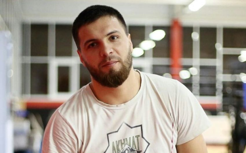 "Нелюдський вчинок". Колишній чемпіон АСА засудив шведів, які спалили Коран