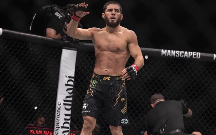 Іслам Махачев прокоментував перемогу над Волкановскі на UFC 294