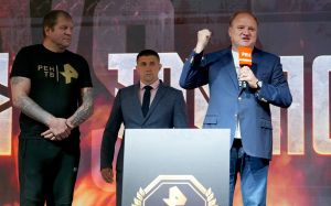 Олександр Волков - про жалюгідний стан Ємельяненка перед боєм з Єршовими: "Може, це такий прикол"