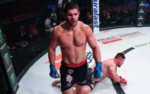 Відео бою Валентин Молдавський - Стів Моурі Bellator 284