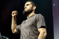 Олександр Волков прокоментував перехід Махачева в напівсередню вагу