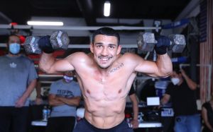 Едді Гірн відреагував на слова Лопеса про те, що він єдина зірка Top Rank: "Ломаченко за один бій до відходу"