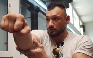 Гаджі Наврузов розповів, чи може він піти з Hardcore FC після поразки від Слащиніна