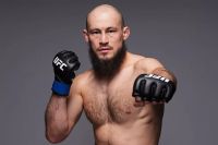 Фахретдінов не хоче, щоб Махачев бився за пояс у напівсередній вазі