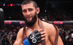 Кадиров - про перемогу Чімаєва на UFC 294: "Він знову довів, що по праву є одним із найсильніших бійців сучасності"