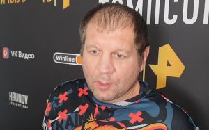 Олексій Олійник пояснив, чому не слід переживати за Ємельяненка в бою з Єршовим