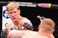 Відео бою Олександр Волков - Сергій Павлович UFC on ABC 6