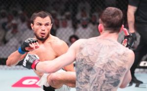 Відео бою Умар Нурмагомедов - Корі Сандхаген UFC on ABC 7