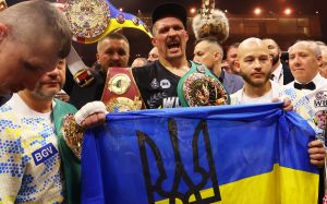 Олександр Усик став найбільш високооплачуваним спортсменом року в Україні за версією Forbes