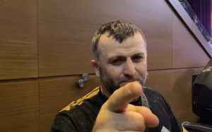 Тренер Ісмаїлова назвав російських бійців, які можуть стати чемпіонами UFC у 2023 році