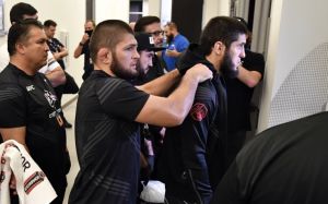 Хабіб відреагував на зміну суперника у Махачева