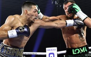 Річард Коммі - про поразку Ломаченка від Лопеса: "Мене трошки здивувало, що Теофімо так легко здобув цю перемогу"