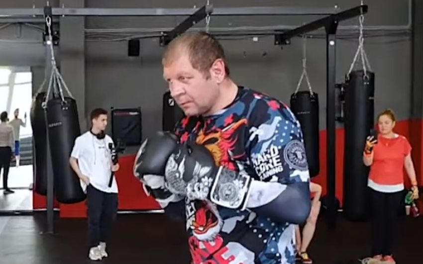 "На це шкода було дивитися". Глава казахстанського промоушена оцінив форму Ємельяненка