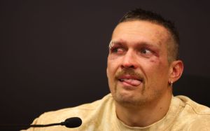 Олександр Усика назвав найскладніший бій у кар'єрі та обрав суперника з найважчим ударом