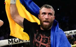 "Це може зіграти з ним злий жарт": Тарас Шелестюк пояснив, чому у Ломаченка можуть виникнути проблеми з Камбососом