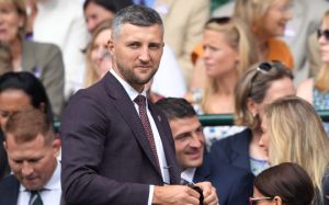 Карл Фроч висміяв рішення Кріса Юбенка-молодшого кинути виклик Саулю Альваресу
