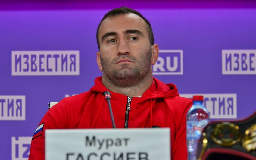 Дрозд - про поєдинок Гассієва з Балогуном: "Я не знаю, чому Мурат усе ще тупцює на місці"